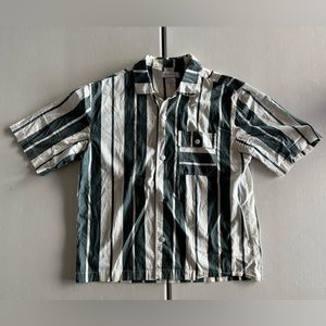 Urban Outfitters Button-Down Short Sleeve Green/White T Shirt